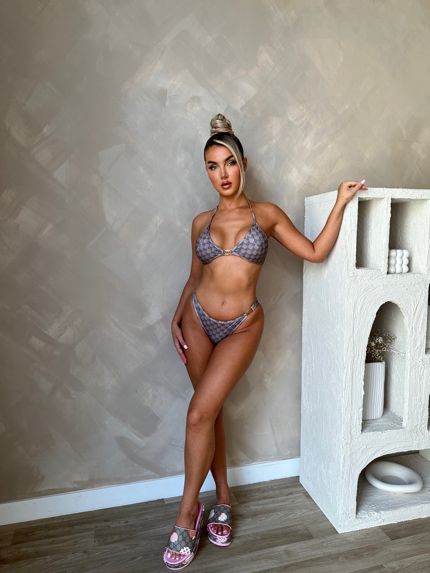 GG Bikini