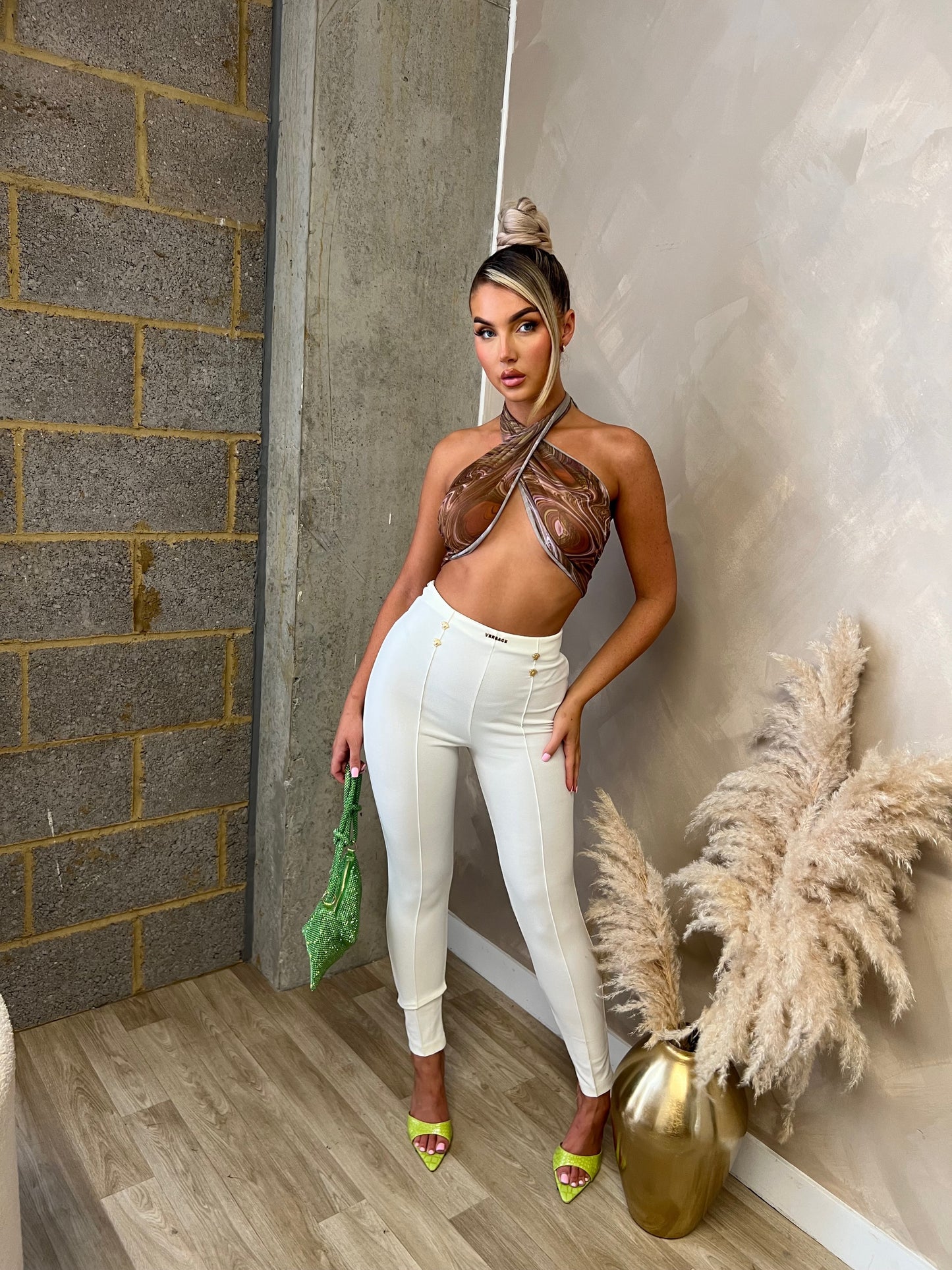 VC White Pants