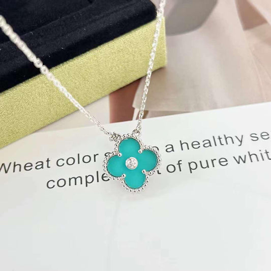 VCA Clover Green Necklace