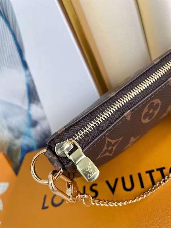 VL Brown Mini Pochette